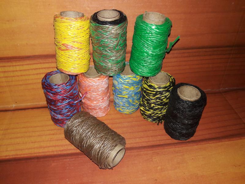 HILO NYLON PLASTICO BOBINA CHICO COLOR