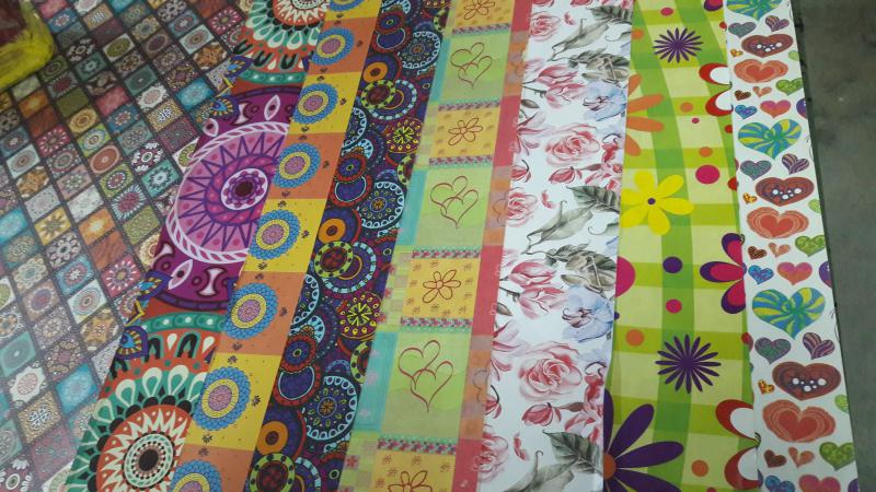 PAPEL AFICHE REGALO DAMA