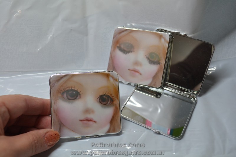 LLAVERO ESPEJO CARTERA CUERINA C/APLIQUES