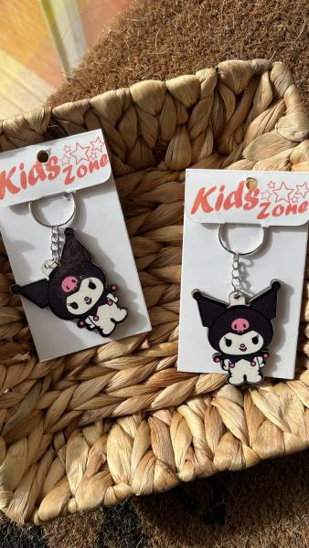 LLAVERO KUROMI MADERA