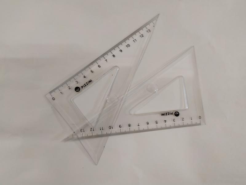 ESCUADRA ESCOLAR 15CM X 60°