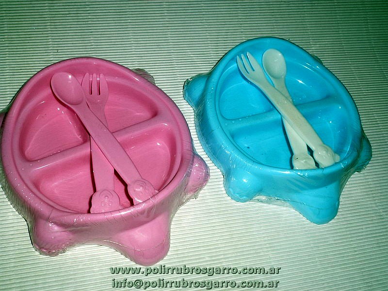 PLATO TORTUGA CON CUBIERTOS 20CM