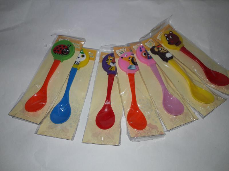 CUCHARA PLASTICA C/ANIMALITO
