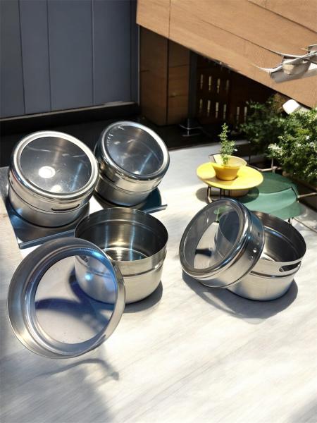 SALERO/PIMENTERO IMANTADO C/BASE X 2 UNID 14CM