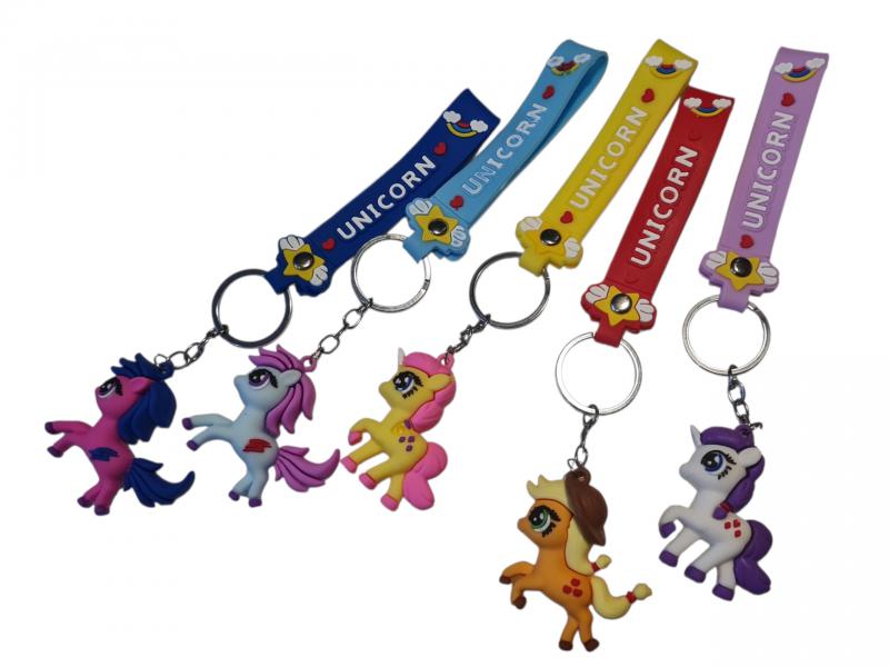LLAVERO GOMA CORREA UNICORNIO