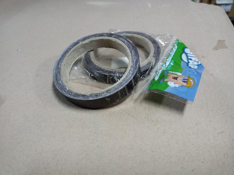 ROLLO CINTA IMAN AUTOADHESIVA X 5MTS