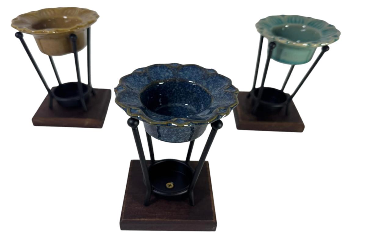 HORNITO CERAMICA FLOR METAL BASE MADERA 13CM