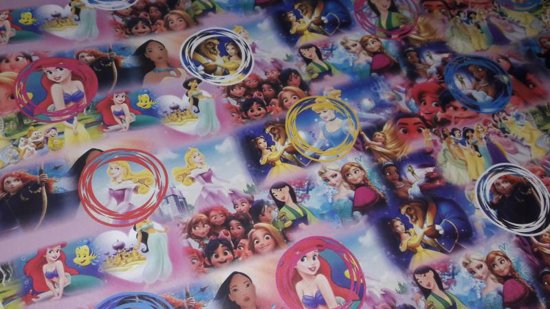 PAPEL DE FORRAR PRINCESA