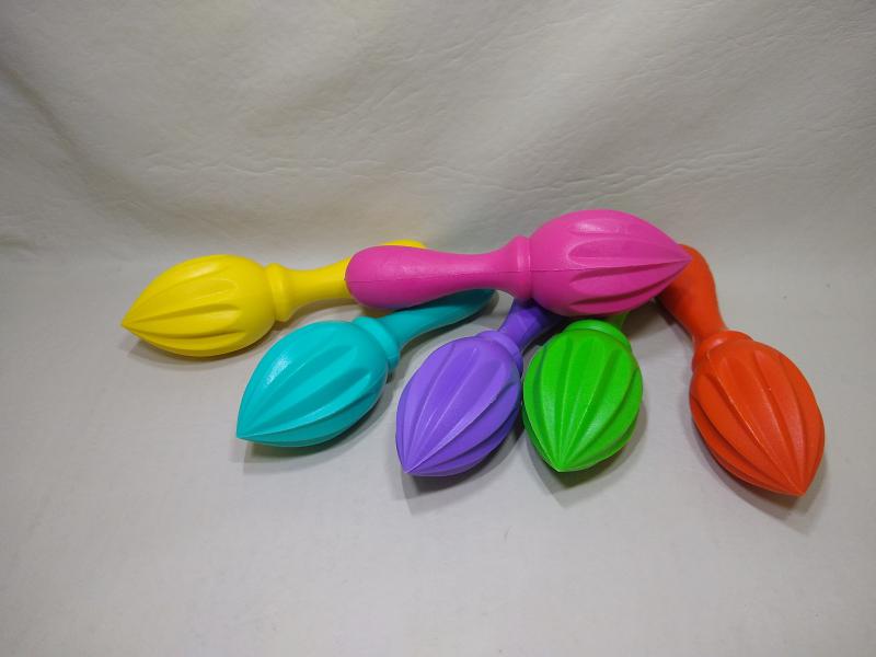 EXPRIMIDOR COLOR DE MANO
