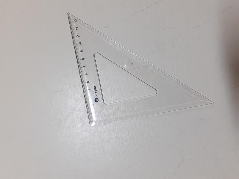 ESCUADRA 15CM X 45º GRABADA