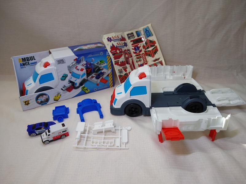 AMBULANCIA + ACC 31X14CM