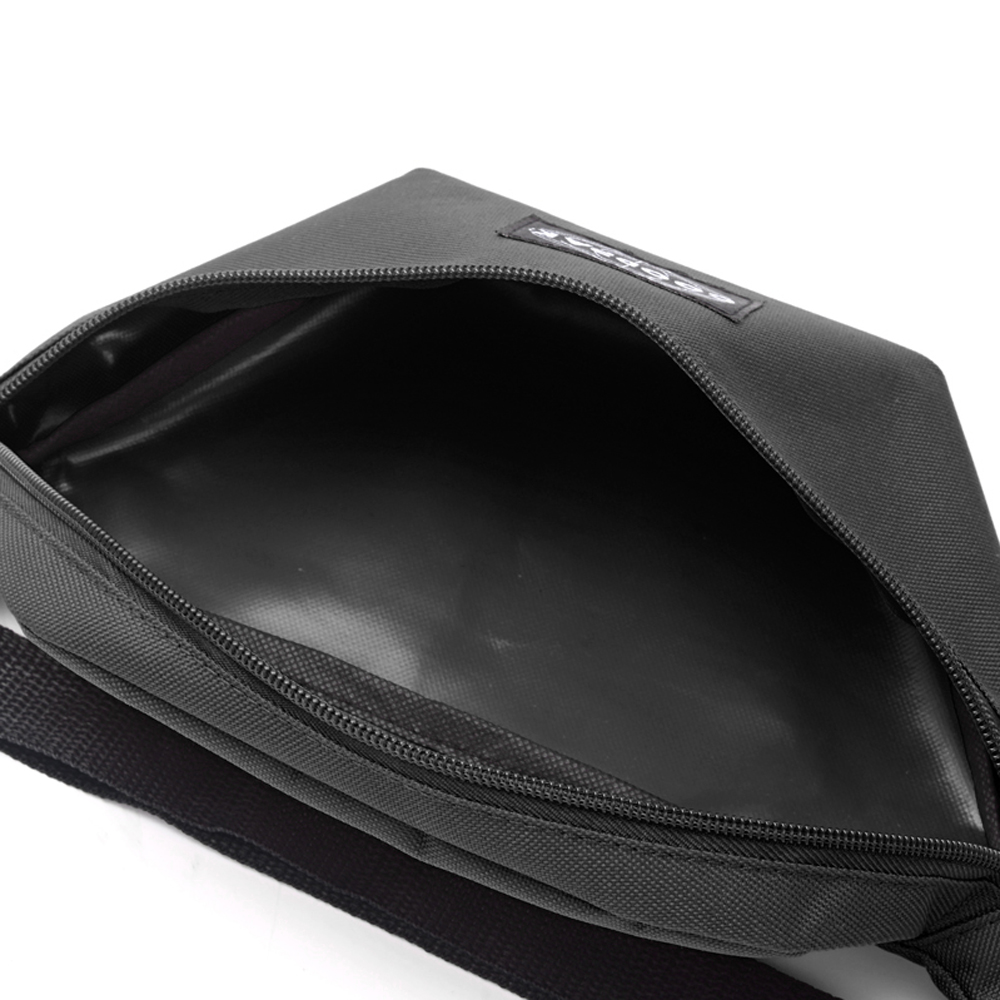 RIÑONERA GOODPAK NEGRA 17*23*9