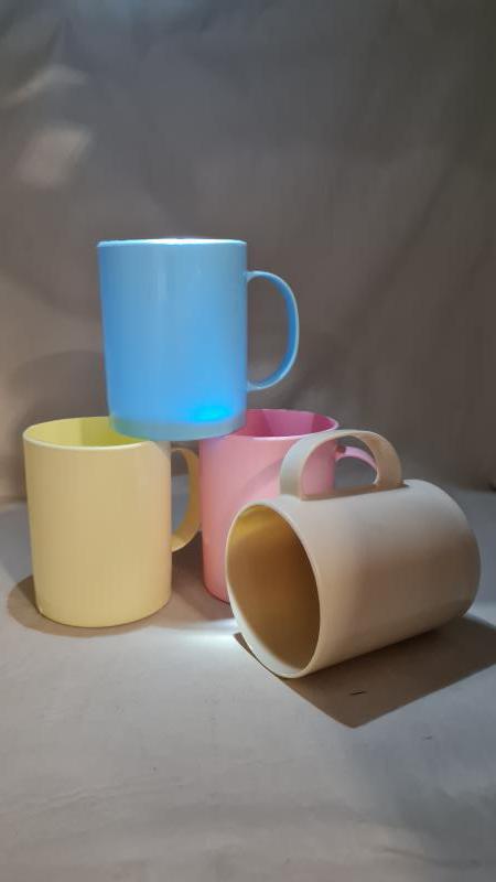 JARRO MUG RECTO PLAST COLOR 400CC