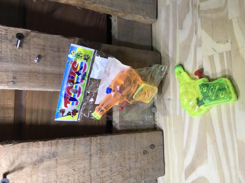 PISTOLA DE AGUA MINI 9X5CM