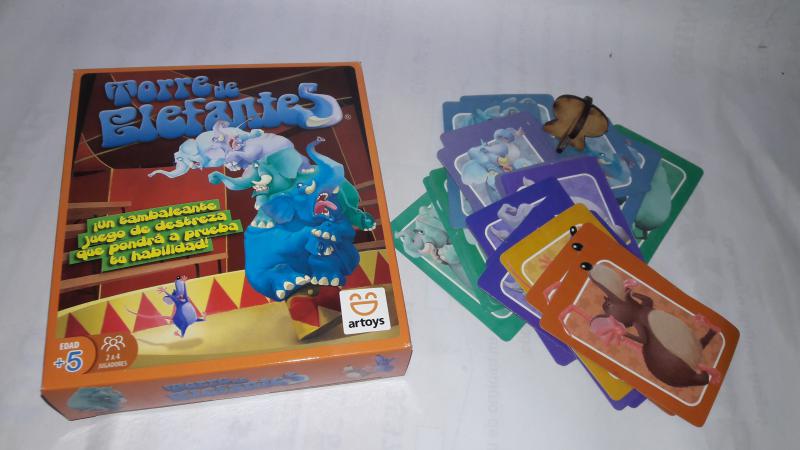 ARTOYS*TORRE DE ELEFANTES 20X15CM