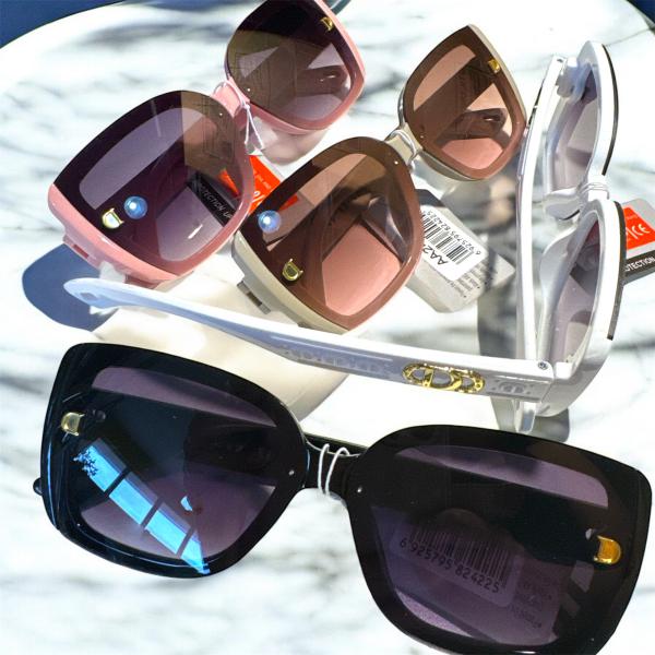 ANTEOJO TENDENCIA DAMA PATAS DECORADAS