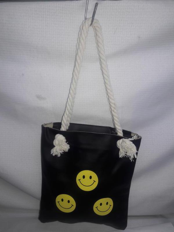 BOLSO SIMIL CUERO EMOJI 32*27CM