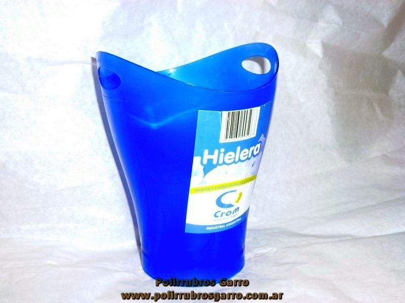 HIELERA PLASTICA 17 CM